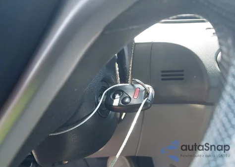 2010 Honda Civic Lx z USA, uszkodzony, nr VIN 2HGFA1F58AH306801